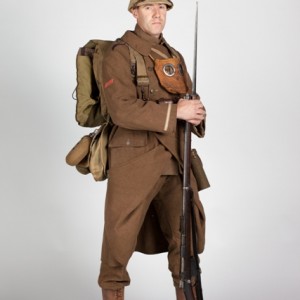 AVW_1916_05_21_Belgisch kaki uniform vooraanzicht