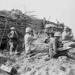 AVW_1917_08_18_British_and_French_artillery_observers_Battle_of_Langemarck_1917_IWM_Q_2723