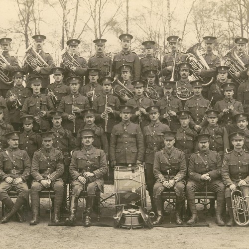 AVW_1916_01_17band-and-buglers
