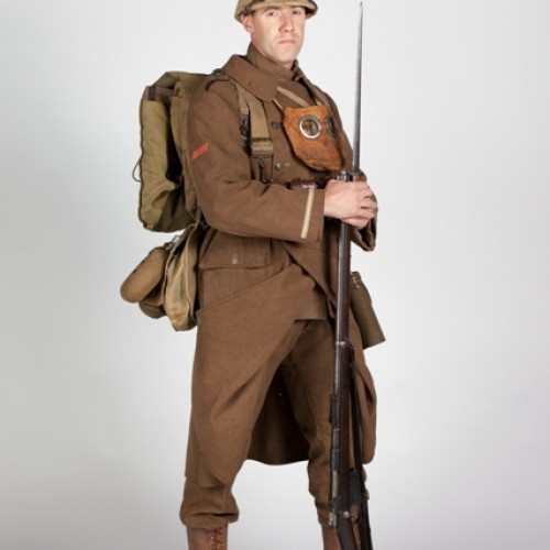 AVW_1916_05_21_Belgisch kaki uniform vooraanzicht